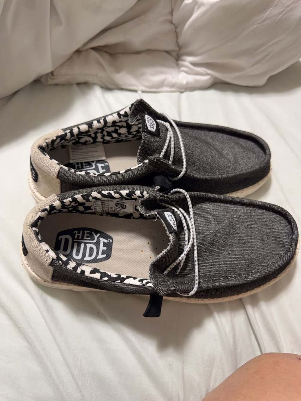 HEYDUDE wally stretch canvas loafers in Opal Black new